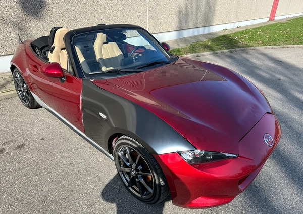 Mazda MX-5 cena 59900 przebieg: 32882, rok produkcji 2020 z Warszawa małe 562